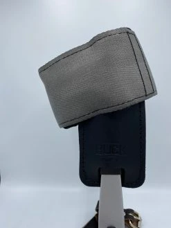 BUCKINGHAM 3502 CUSHION VELCRO WRAP PAD W/METAL INSERT