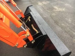 KIOTI Tractors RX7320P Kioti Tractor And KL7320 Loader 8 KIOTI Tractors RX7320P Kioti Tractor And KL7320 Loader