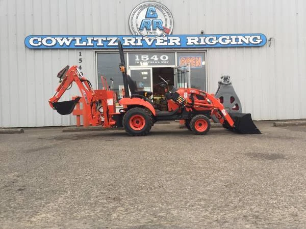 CS2210 Kioti Tractor, SL2410 Loader, And SB2410L Backhoe KIOTI Tractors 1 CS2210 Kioti Tractor, SL2410 Loader, And SB2410L Backhoe KIOTI Tractors
